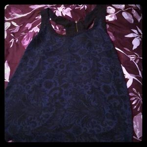 Pretty navy and black express tank top